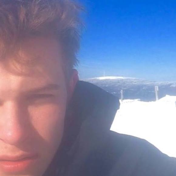 Meet your Posher, Daniel - Picture 1 of 1